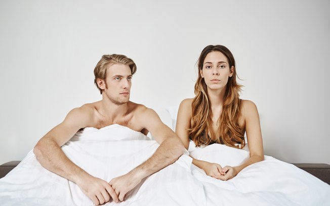 Homens também fingem orgasmo; entenda como e por que isso acontece