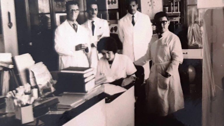 Laboratório da Secretaria da Agricultura celebra 70 anos de pesquisa com inoculantes