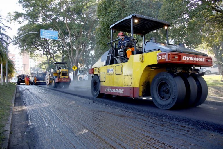 Pavimentação nova nos municípios já alcança 1.700 quilômetros