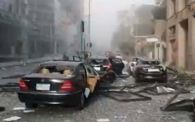 Explosão no Líbano: pelo menos 10 morreram; veja vídeos do cenário de destruição