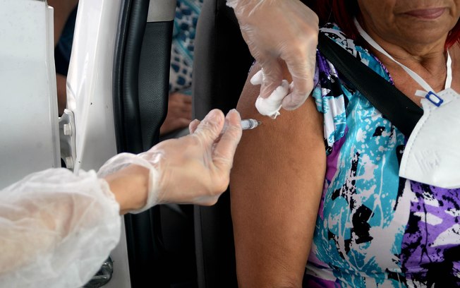 Covid-19: Universidade de Brasília e HUB iniciam hoje testes de vacina chinesa