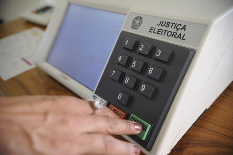 Brasil tem 147,9 milhões de eleitores aptos a votar em novembro