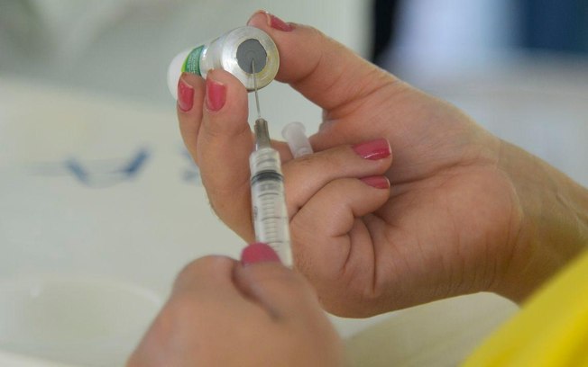 Empresas doam R$ 100 milhões para fábrica que produzirá vacina contra Covid-19