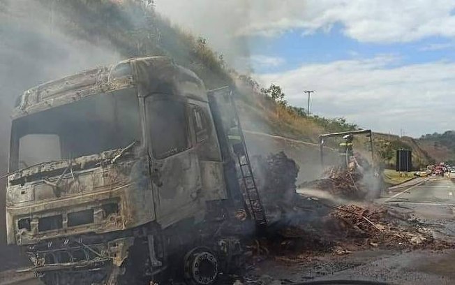 Dois irmãos morrem após acidente de carro; pai é suspeito de causar colisão