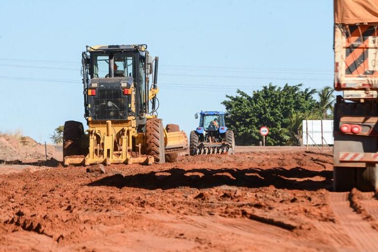 Governo de MT já aplicou R$ 507 milhões do Fethab Commodities em obras de infraestrutura