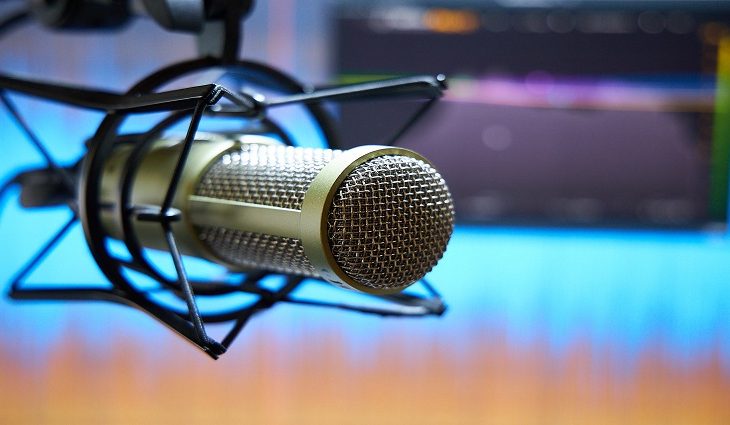 UEMS lança Guia para produção de Podcasts