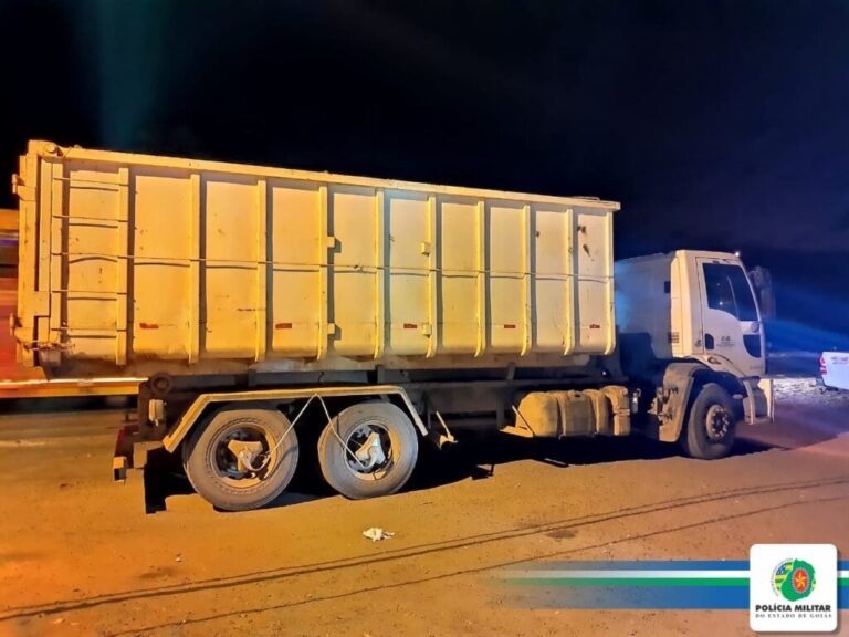 34° BPM: PMs prendem funcionário que furtou 30 toneladas de milho do patrão