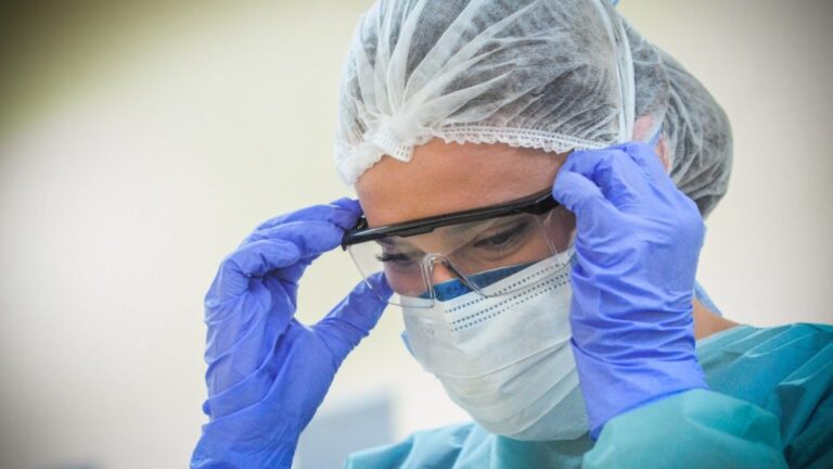 Mais 45 dias de contrato de hospedagem para profissionais de saúde