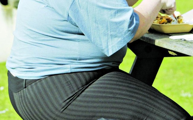 Obesos são mais vulneráveis à Covid-19, explica professor da UFMG