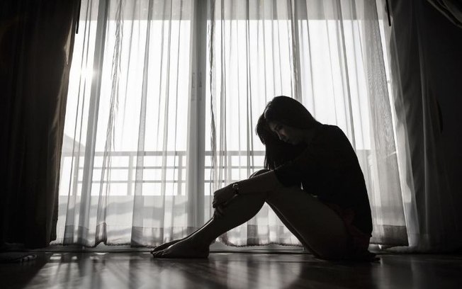 Por medo, ela fez um aborto em casa aos 18 anos: “Passei por tudo sozinha”