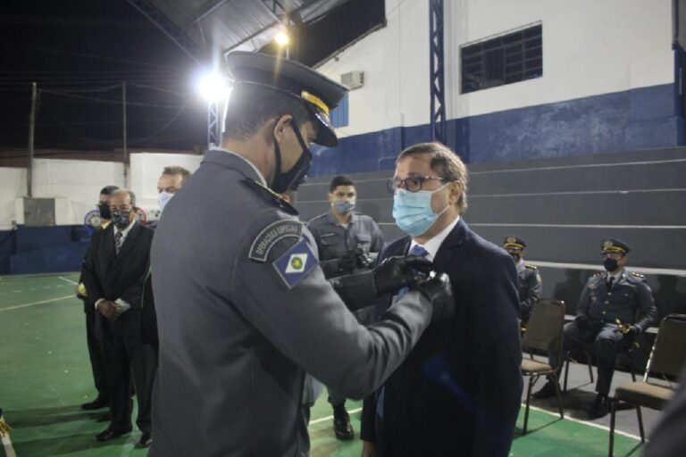 Batalhão mais antigo da PM concede medalha de reconhecimento pela primeira vez