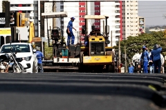 Governo Presente-Recuperação funcional do  pavimento na Avenida Mato Grosso Foto Saul Schramm