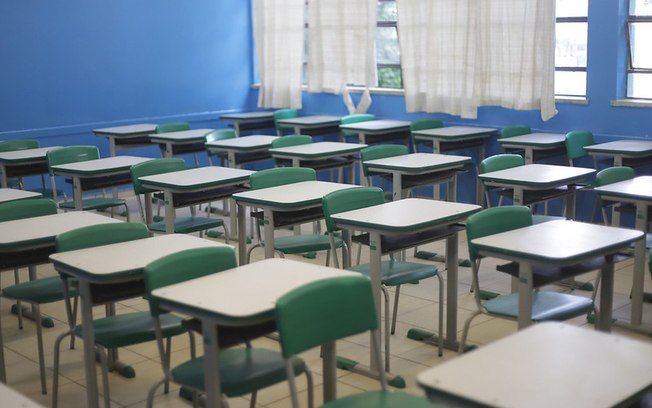 Covid-19: OMS vê reabertura de escolas como “momento complicado” para Europa