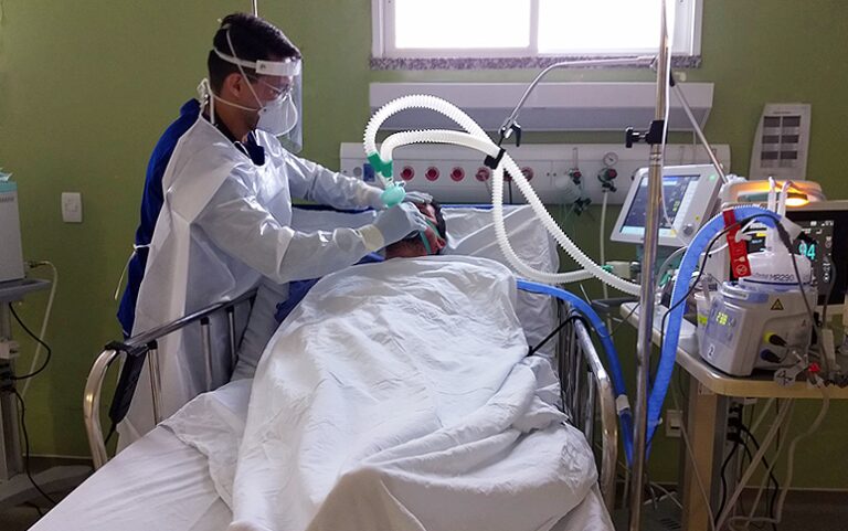 Hospitais do interior usam tecnologia para tratamento de Covid-19