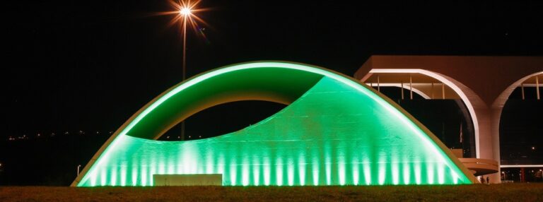 Governo faz homenagem a vítimas da covid-19 e profissionais da Saúde