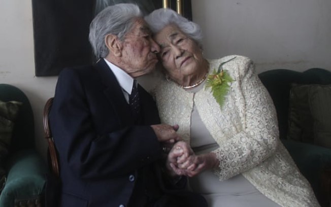 Homem e mulher equatorianos se tornam o casal mais velho do mundo