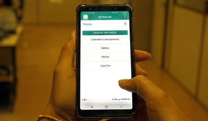 Serviços digitais do Detran avançam e número de licenciamentos pagos cresce 13% no MS