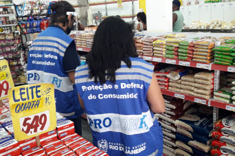 Procon-RJ faz operação em supermercados na Zona Oeste