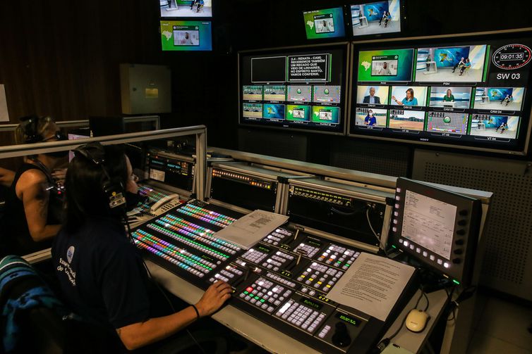 TV Brasil inaugura novo transmissor no Sumaré, no Rio