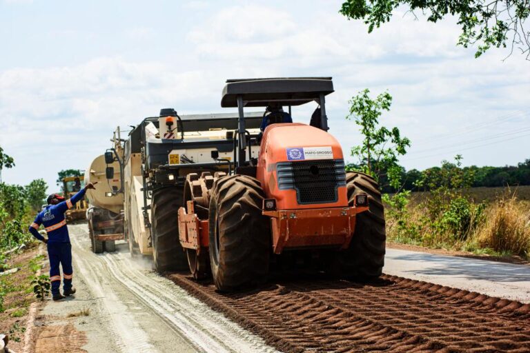 Sedec destina quase R$ 70 milhões para obras de infraestrutura rodoviária em MT