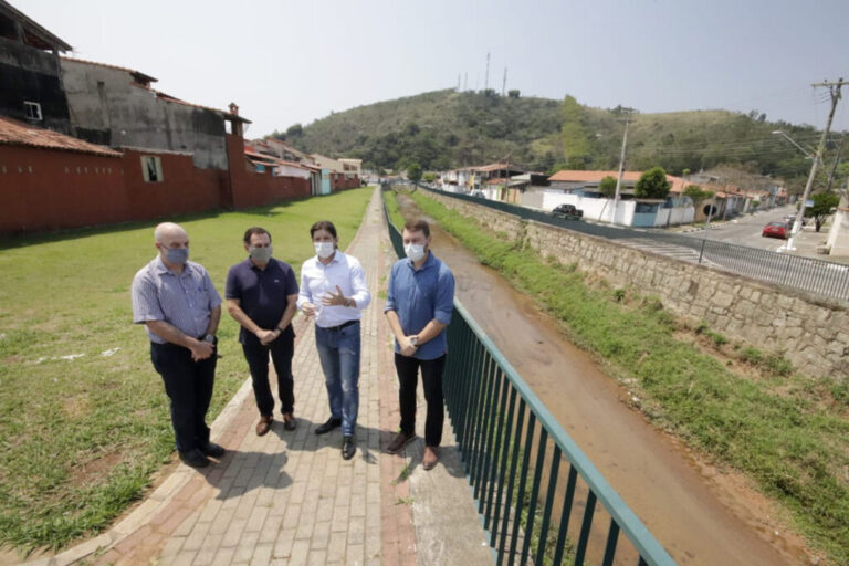 Ribeirão Guararema terá estudo de contenção para águas pluviais