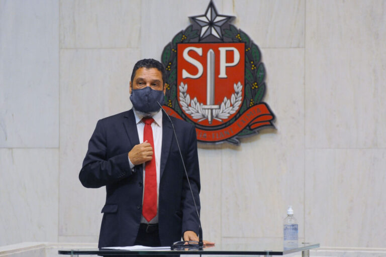 Teonilio Barba comenta sobre a necessidade de se articular os parlamentares contra o PL 529/2020