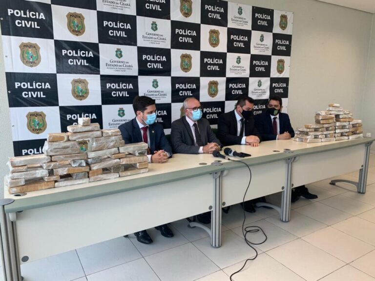 Polícia Civil apreende mais de 50 kg de maconha em diligência com a Receita Federal em Caucaia
