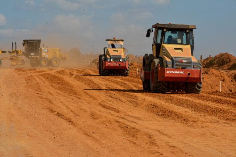 Governo abre licitação para compra de equipamentos para conservação de rodovias