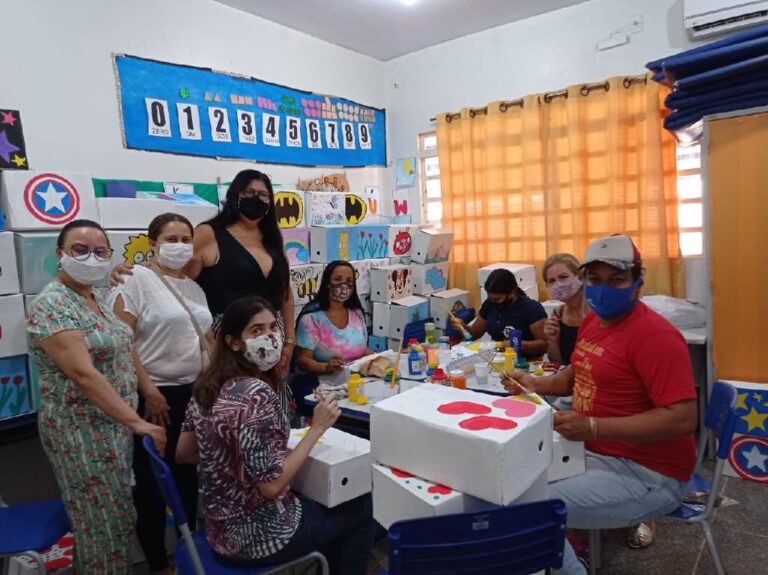 Escola especial realiza live no dia 15  em homenagem às crianças e ao dia do professor