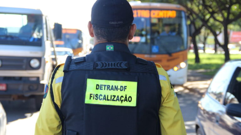 Detran-DF aperta fiscalização no fim de semana prolongado