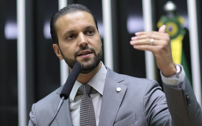 Gilmar Mendes envia investigação contra Baldy para Justiça Eleitoral de Goiás