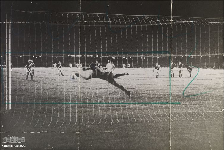 Museu do Futebol faz exposição para homenagear os 80 anos de Pelé