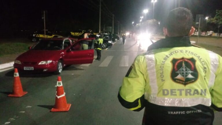 Muito cuidado com crianças e adolescentes no trânsito