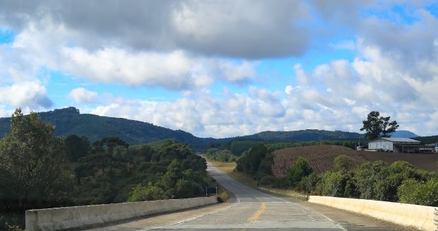 Previsão do tempo aponta que a semana será marcada por sol, condições de chuva e altas temperaturas