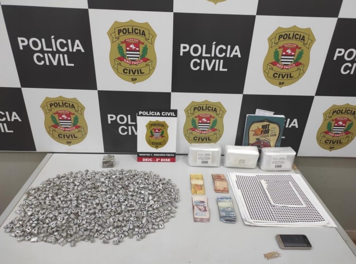 Traficante é preso com 1000 porções de maconha em Ribeirão Preto