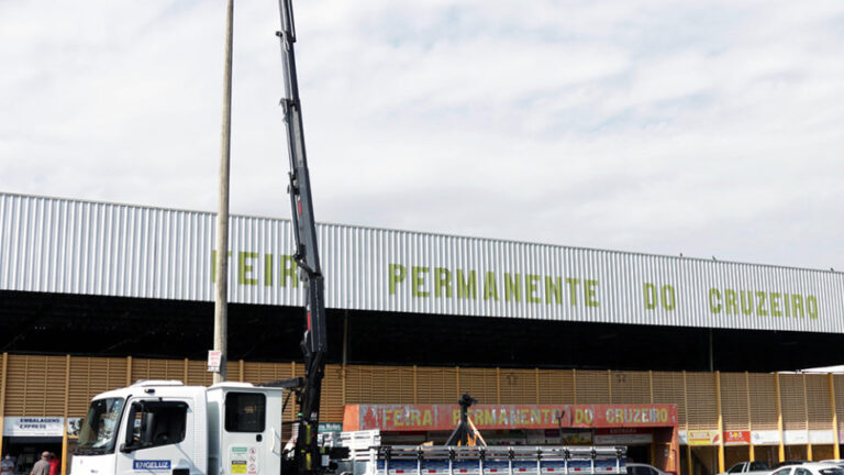 Cruzeiro mais seguro com 1.344 lâmpadas de LED