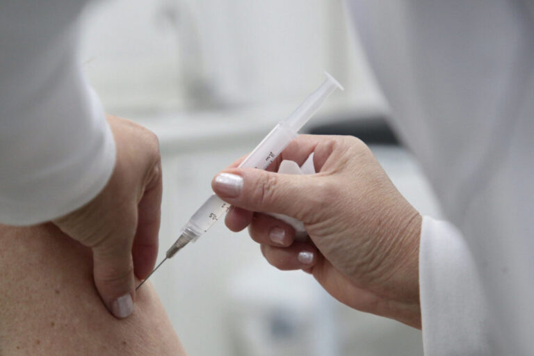 Dia Nacional da Vacinação: imunização é a principal arma na luta contra epidemias