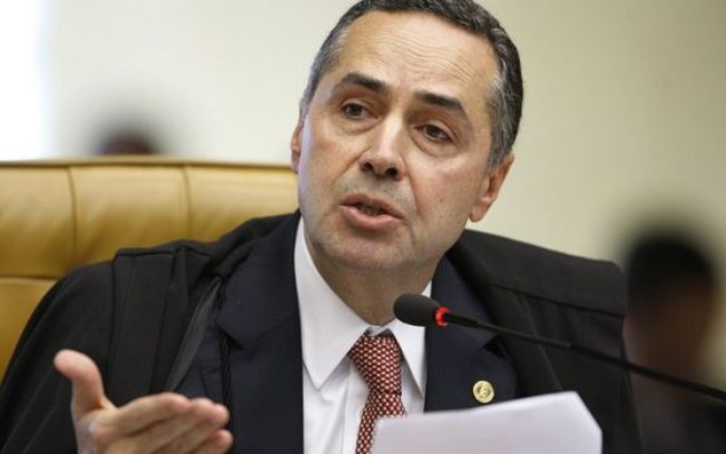 Barroso suspende decisão que afastou Chico Rodrigues após senador pedir licença