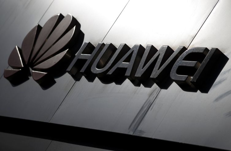 Huawei avança em energia solar no Brasil e mira em baterias