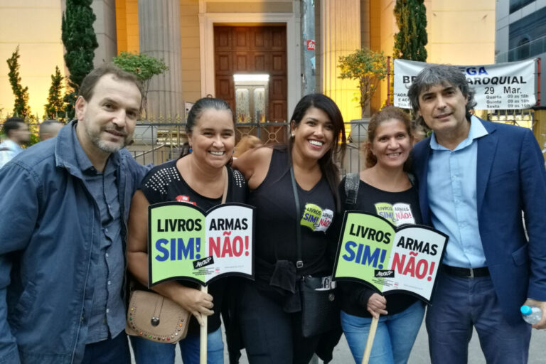 Para professores, 15 de outubro é dia de luta