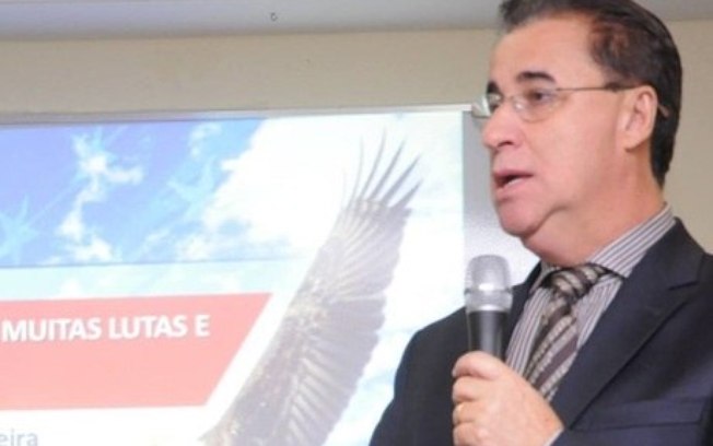 Candidato a prefeito doa R$ 20 mil para campanha de adversário em Belo Horizonte