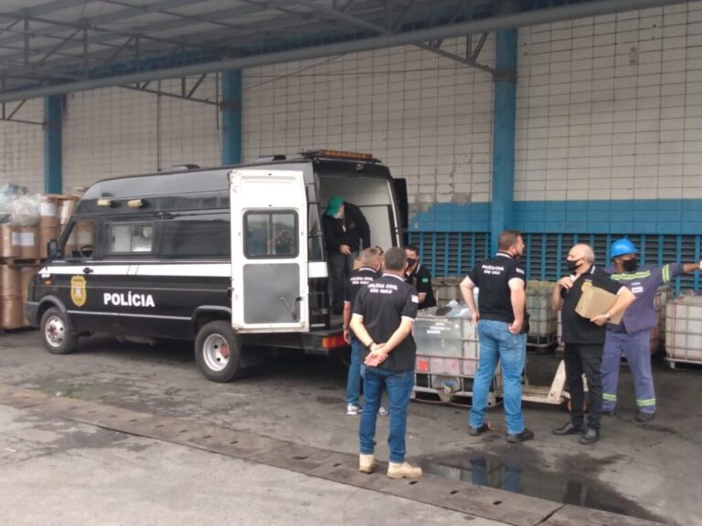 Polícia Civil incinera mais de 5 toneladas de drogas apreendidas