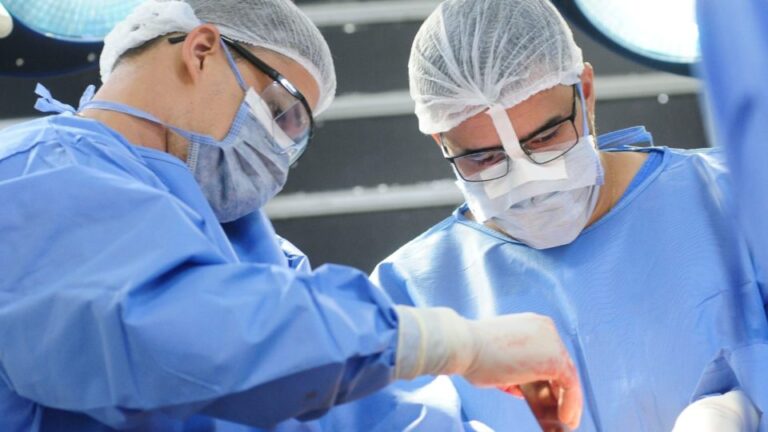 Mutirão de cirurgias ortopédicas no HRT