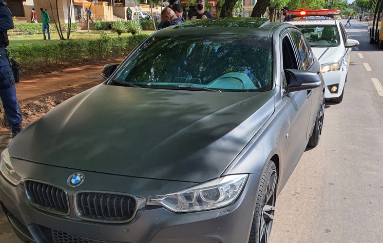 PM flagra motorista disputando racha em carro de luxo na Esplanada dos Ministérios