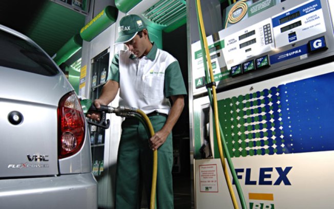 Gasolina ou etanol? Aplicativo indica qual é o melhor para o seu veículo