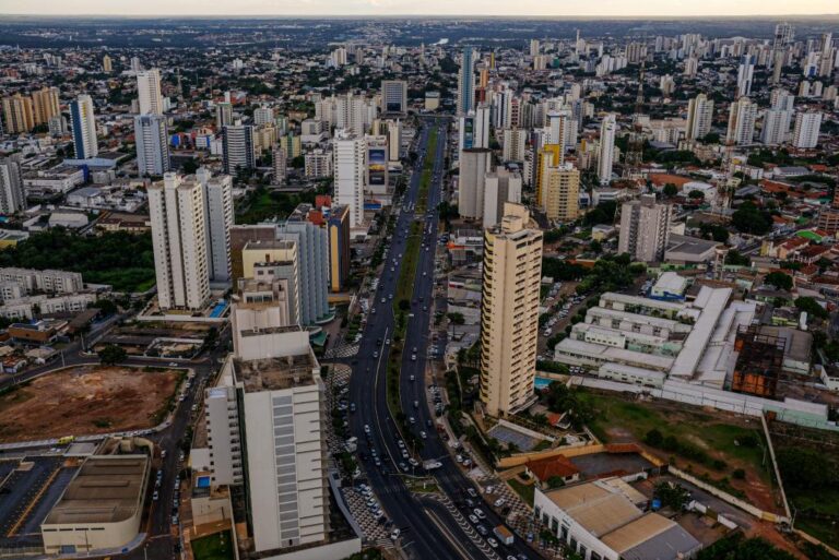 Todos os municípios de Mato Grosso permanecem com risco baixo de contaminação da Covid-19