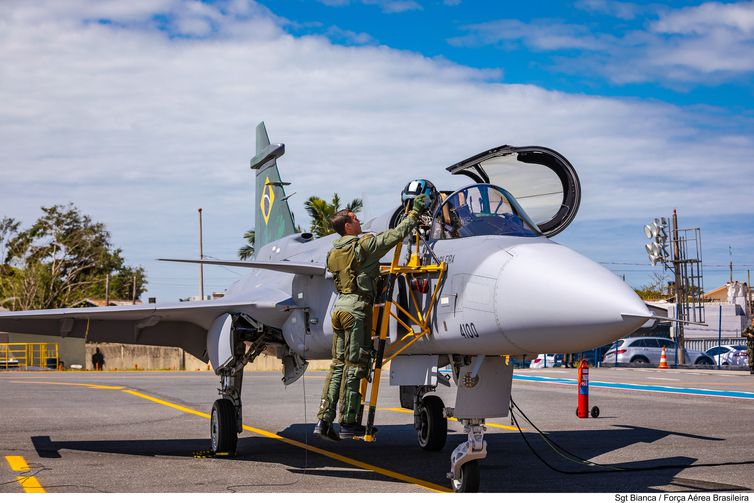 Ao vivo: Comando da Aeronáutica apresenta novas aeronaves F-39E Gripen