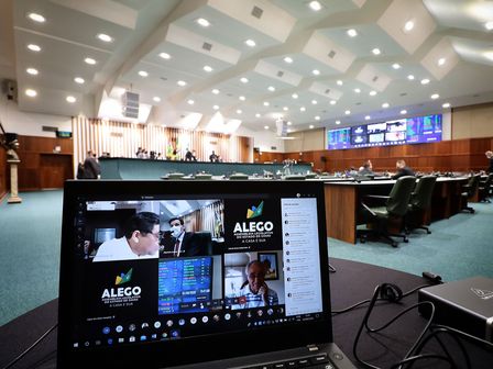 Deputados já realizaram mais de mil votações durante a pandemia