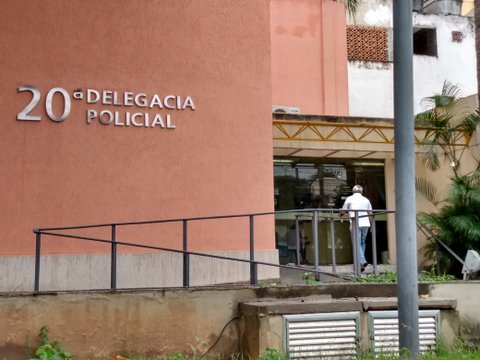 Preso homem que aplicou golpe em mais de 50 mulheres com perfil falso em site de relacionamento