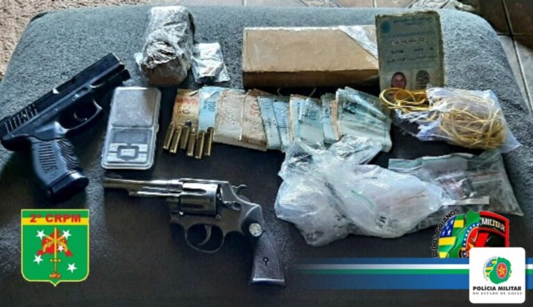 CPE Prende Mulher com Drogas, Armas, Munições e Dinheiro do Tráfico de Drogas, em Aparecida de Goiânia-GO